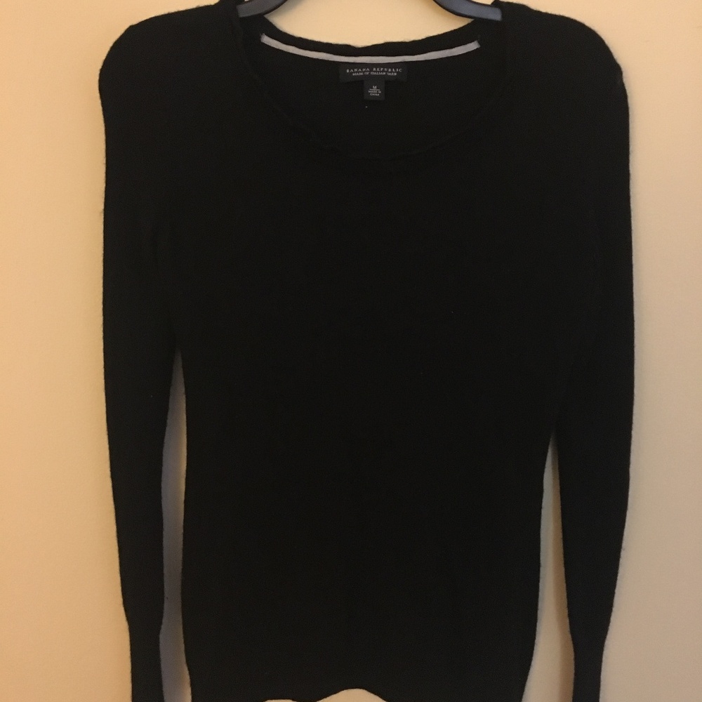 Black Banana Republic Sweater